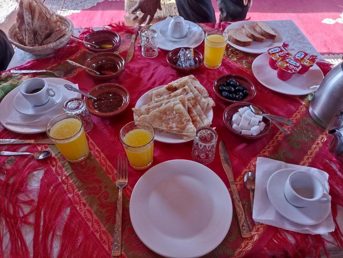 Hotel Camp Familia Erg Chebbi à Merzouga Extérieur photo