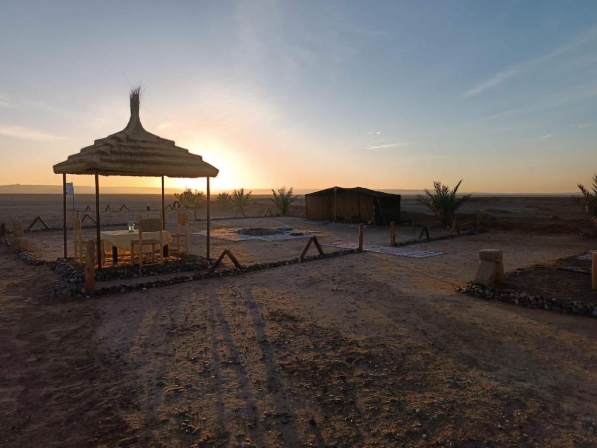 Hotel Camp Familia Erg Chebbi à Merzouga Extérieur photo