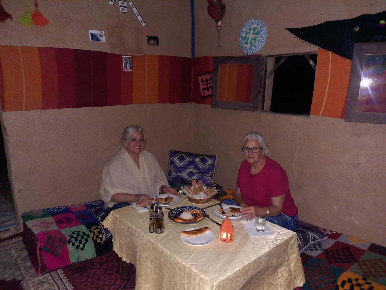 Hotel Camp Familia Erg Chebbi à Merzouga Extérieur photo