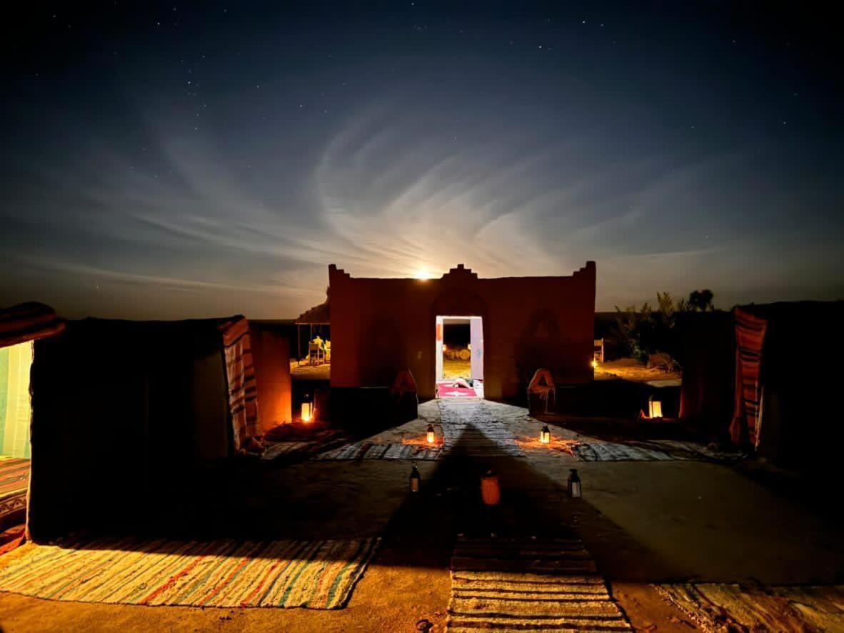 Hotel Camp Familia Erg Chebbi à Merzouga Extérieur photo